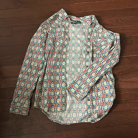 Cruel girls - Picture 1 of 2